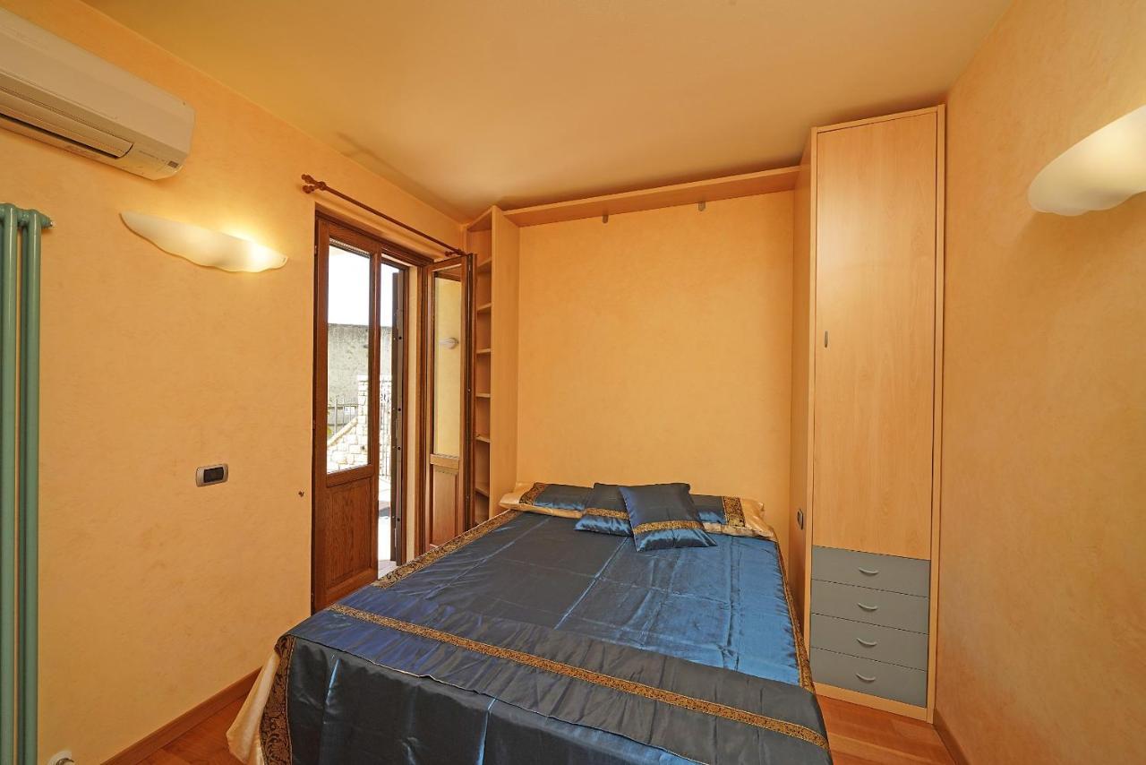 Villa Fior Di Loto Limone sul Garda Esterno foto